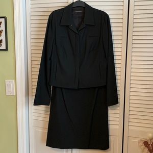 Black Tahari skirt suit size 10